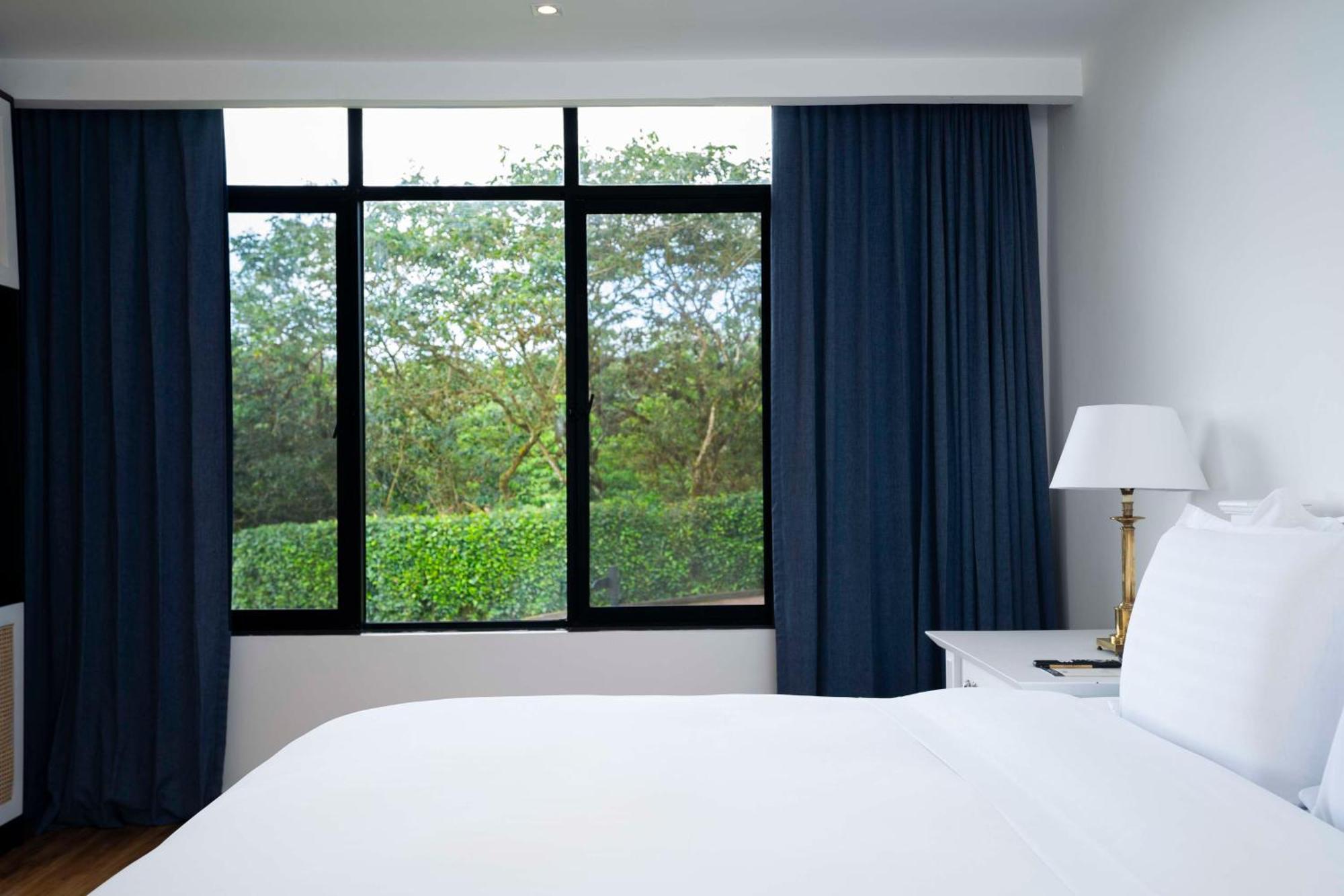 Royal Palm Galapagos, Curio Collection Hotel By Hilton Bellavista  Exteriér fotografie