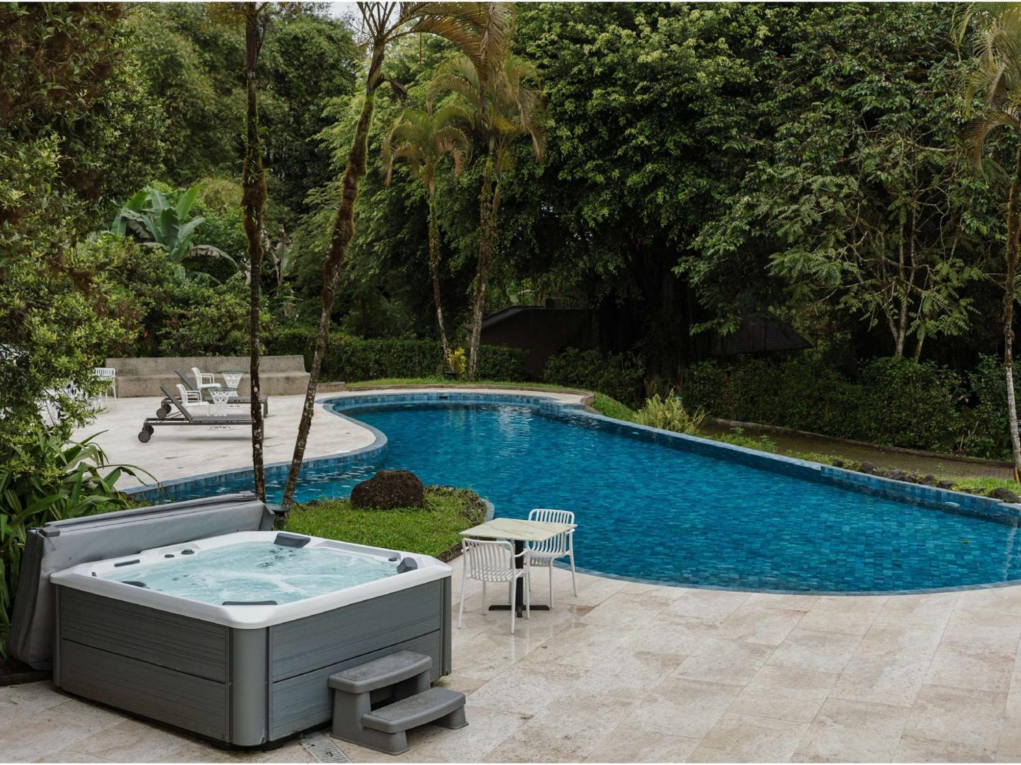 Royal Palm Galapagos, Curio Collection Hotel By Hilton Bellavista  Exteriér fotografie