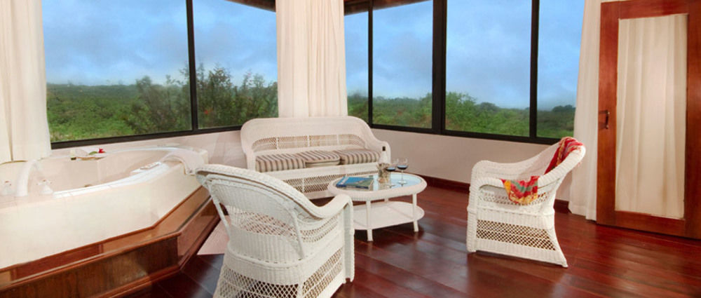 Royal Palm Galapagos, Curio Collection Hotel By Hilton Bellavista  Exteriér fotografie